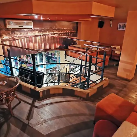 阿马罗公寓 公寓 诺威萨