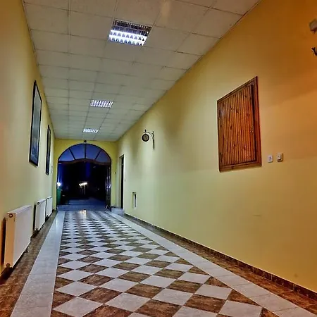 阿马罗公寓 * 诺威萨