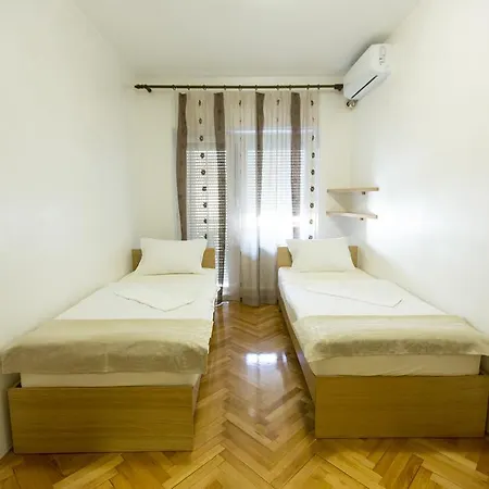 Amaro * Novi Sad