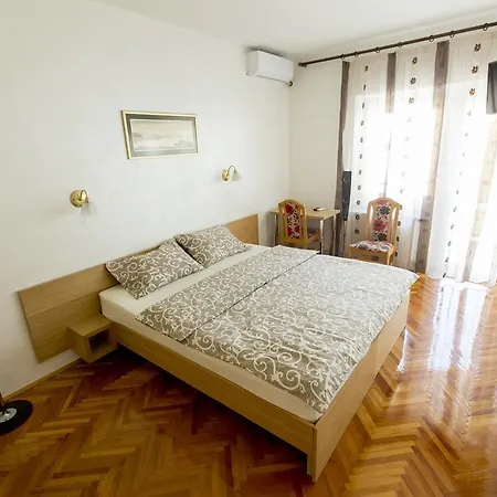 Apartment Amaro Novi Sad