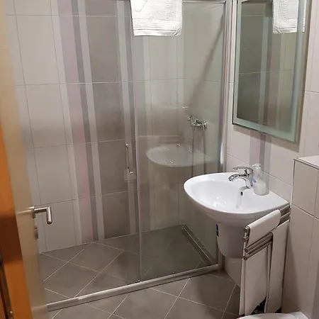 阿马罗公寓 公寓 诺威萨